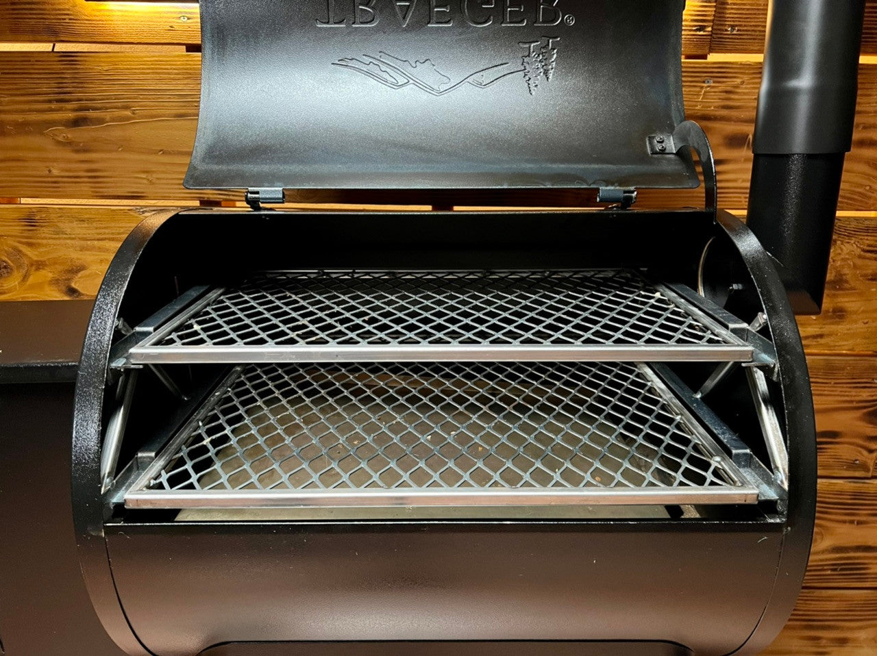 Traeger Pro 22 / 575 Grate Rack System | Pimp My Grill.